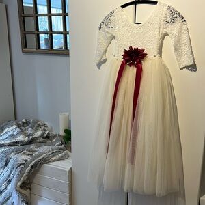 Flower girl dress-never worn-removal flower and ribbon.